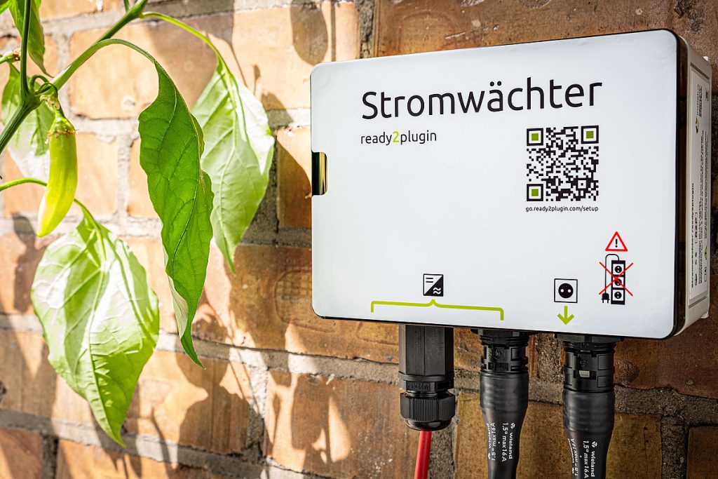 Balkonkraftwerk 10 kWp | KW Baustoffe GmbH