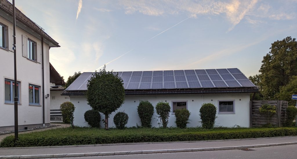 20230902 xl 1956-Photovoltaik-Dachanlage (Symbolbild: Photovoltaik)