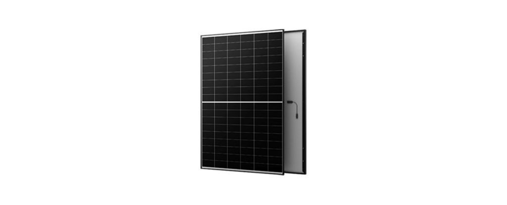 AIKO Neostar 2P Moduldetail mit weißer Rückseitenfolie